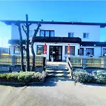 Schwartzwirt Guest house 3*