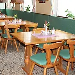Schwartzwirt Neusiedl am Steinfelde