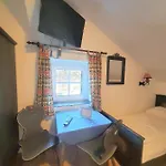 Schwartzwirt Pensjonat 3*