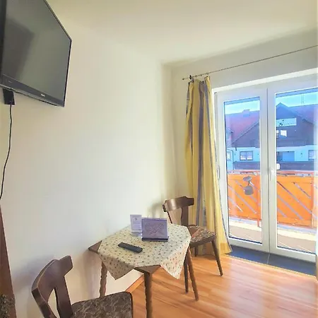 Schwartzwirt Πανσιόν Neusiedl am Steinfelde