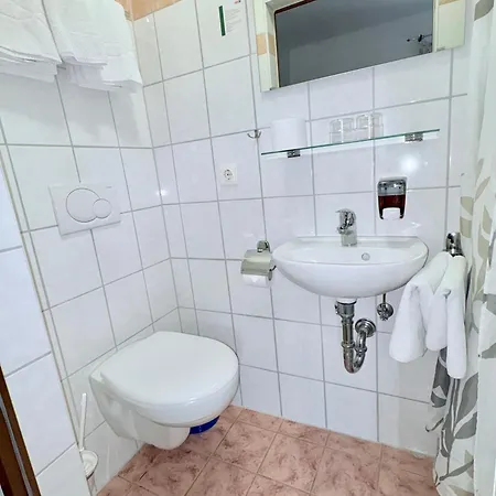 Schwartzwirt Gæstehus 3*