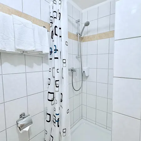 Schwartzwirt 3* Neusiedl am Steinfelde